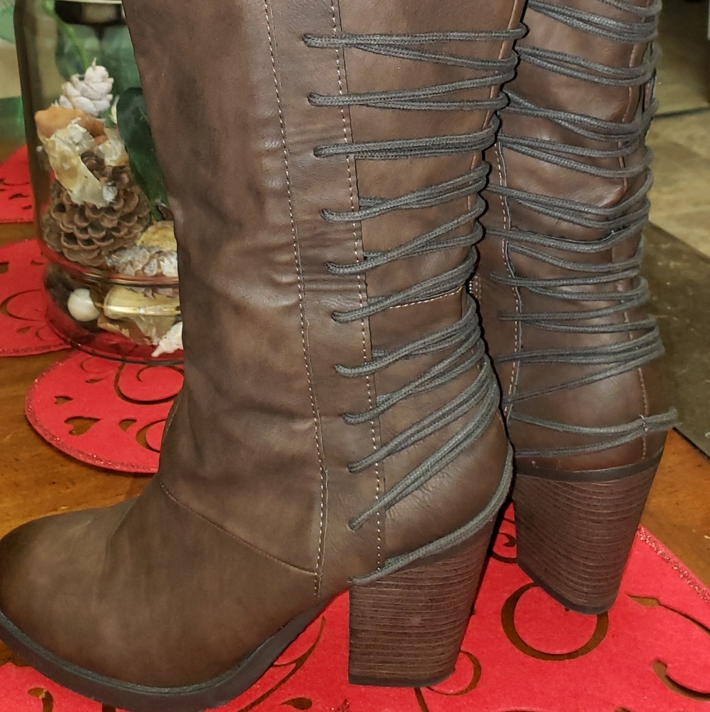 Beautiful brown boots.